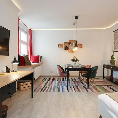 Apartament 4 Personen Altbau Nahe Kurfuerstendamm - Macbeth *