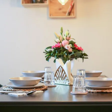 公寓 4 Personen Altbau Nahe Kurfuerstendamm - Macbeth